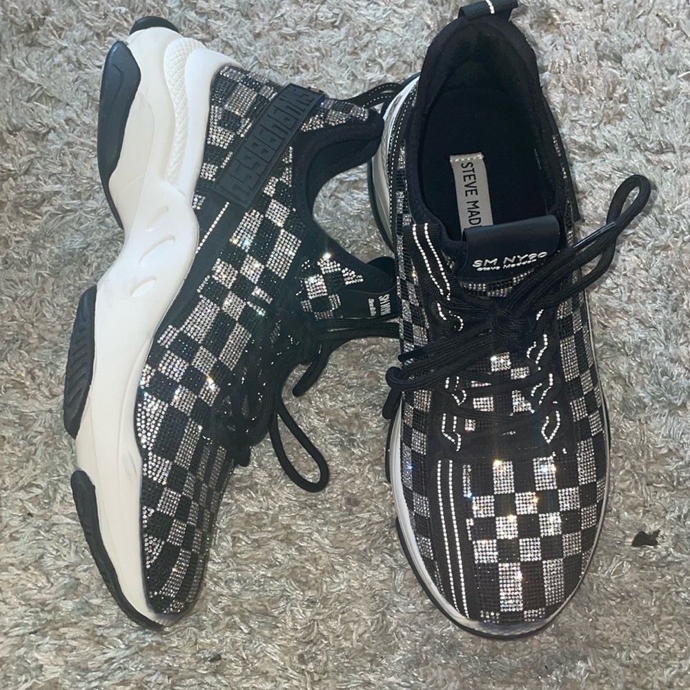 Steve Madden bling  checker maxima